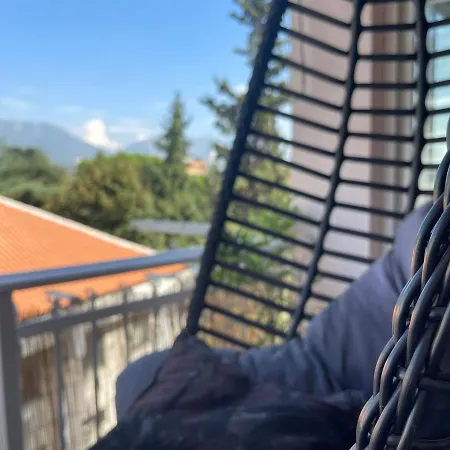 Pine-tree Spacious 2 Bdr Near Tanners' Bridge With Hot Tub