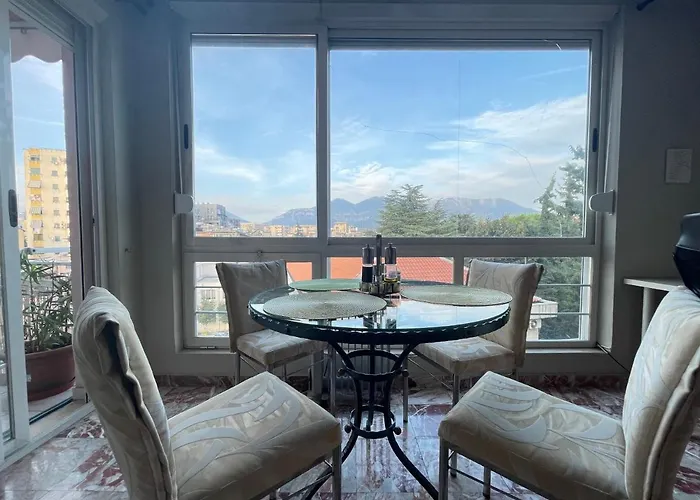 Apartment Pine-tree Spacious 2 Bdr Near Tanners' Bridge With Hot Tub Tirana
