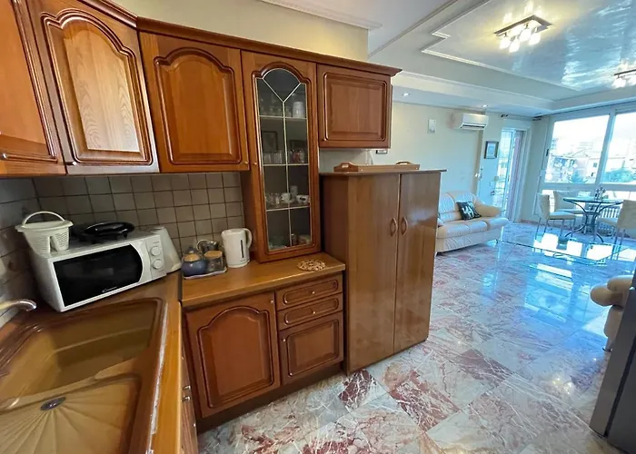 Pine-tree Spacious 2 Bdr Near Tanners' Bridge With Hot Tub *